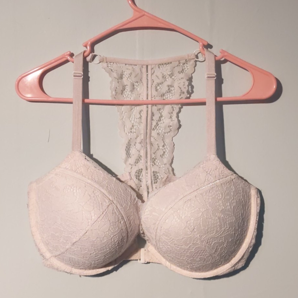 Victoria's Secret very sexy push-up bra